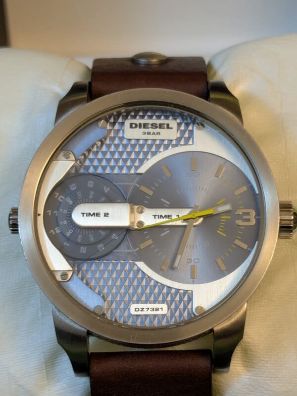 WhatsApp Image 2026-01-27 at 11.21.19 AM Diesel Mini Daddy Dual Time Men's Watch DZ7321, Price in Pakistan