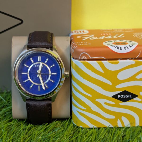 WhatsApp Image 2026-02-10 at 1.43.04 PM Fossil Blue Dial Leather BQ1519, Men's Watch Price in Pakistan