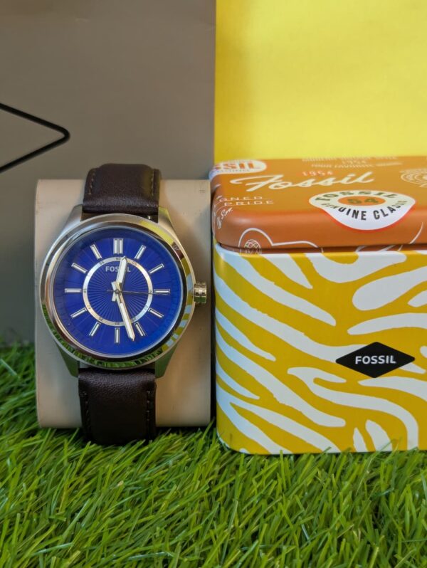 WhatsApp Image 2026-02-10 at 1.43.04 PM Fossil Blue Dial Leather BQ1519, Men's Watch Price in Pakistan