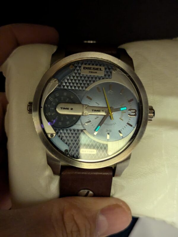 WhatsApp Image 2026-02-10 at 3.25.10 PM (2) Diesel Mini Daddy Dual Time Men's Watch DZ7321, Price in Pakistan