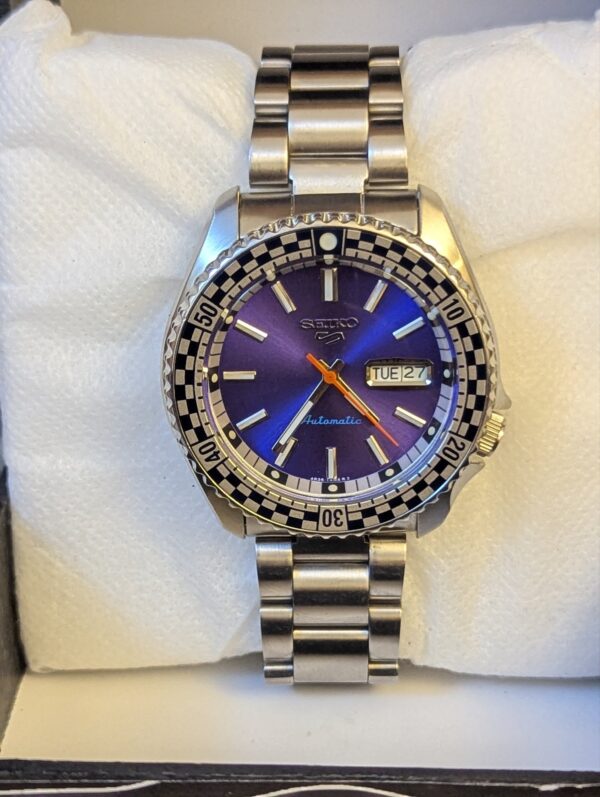 Seiko 5 Sports SRPK67K1 "Checker Flag" Special Edition Watch for Men's
