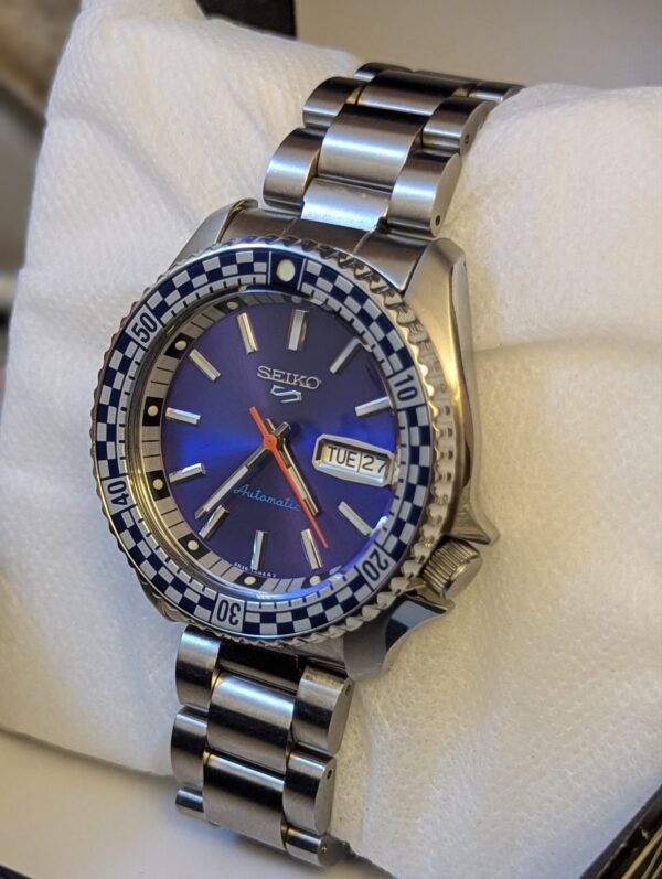 Seiko 5 Sports SRPK67K1 "Checker Flag" Special Edition Watch for Men's