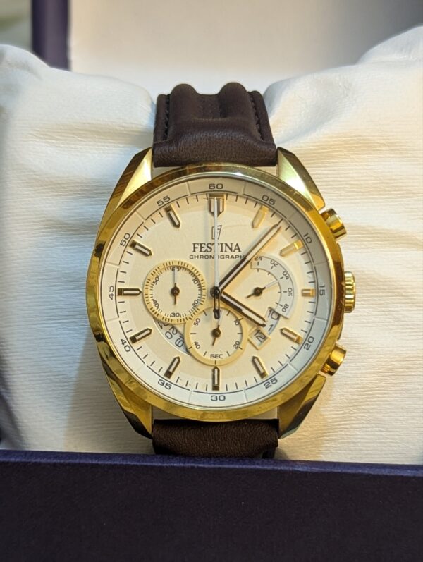 Festina Prestige Chronograph is an elegant men's watch